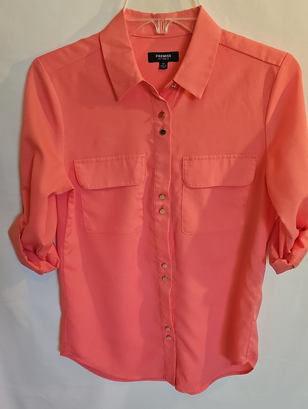 Premise Coral Pink Button-Front Roll-Tab Blouse